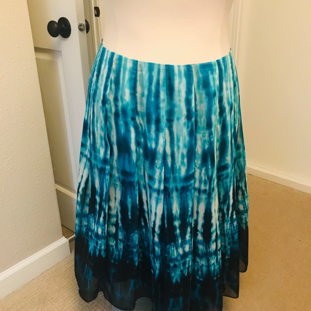 Jones New York skirt